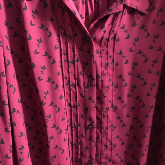LOFT. Beautiful blouse With vintage styling - Picture 1 of 5